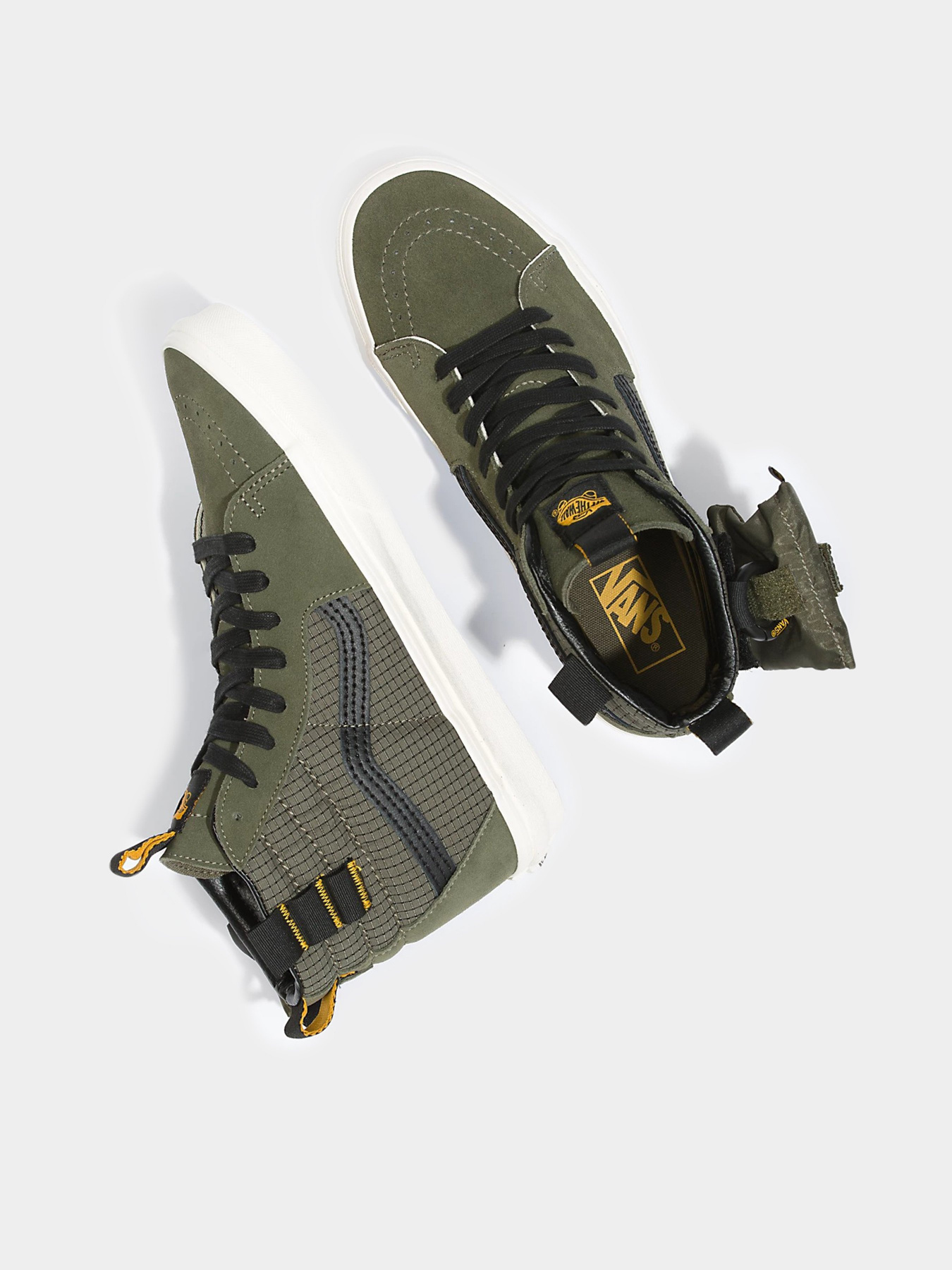 Кеди високі Vans SK8-HI CMMNTY модель VN0A5JMOKCZ1 Фото