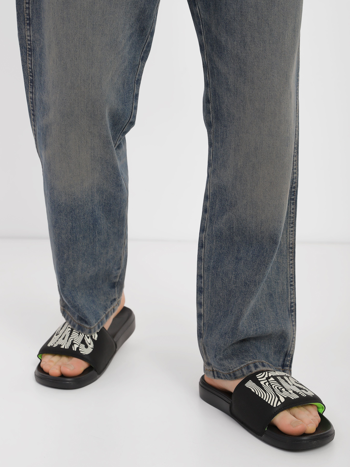 Шльопанці Vans TRIPPY GRAIN LA COSTA модель VN0A5HF5BKA1 Фото