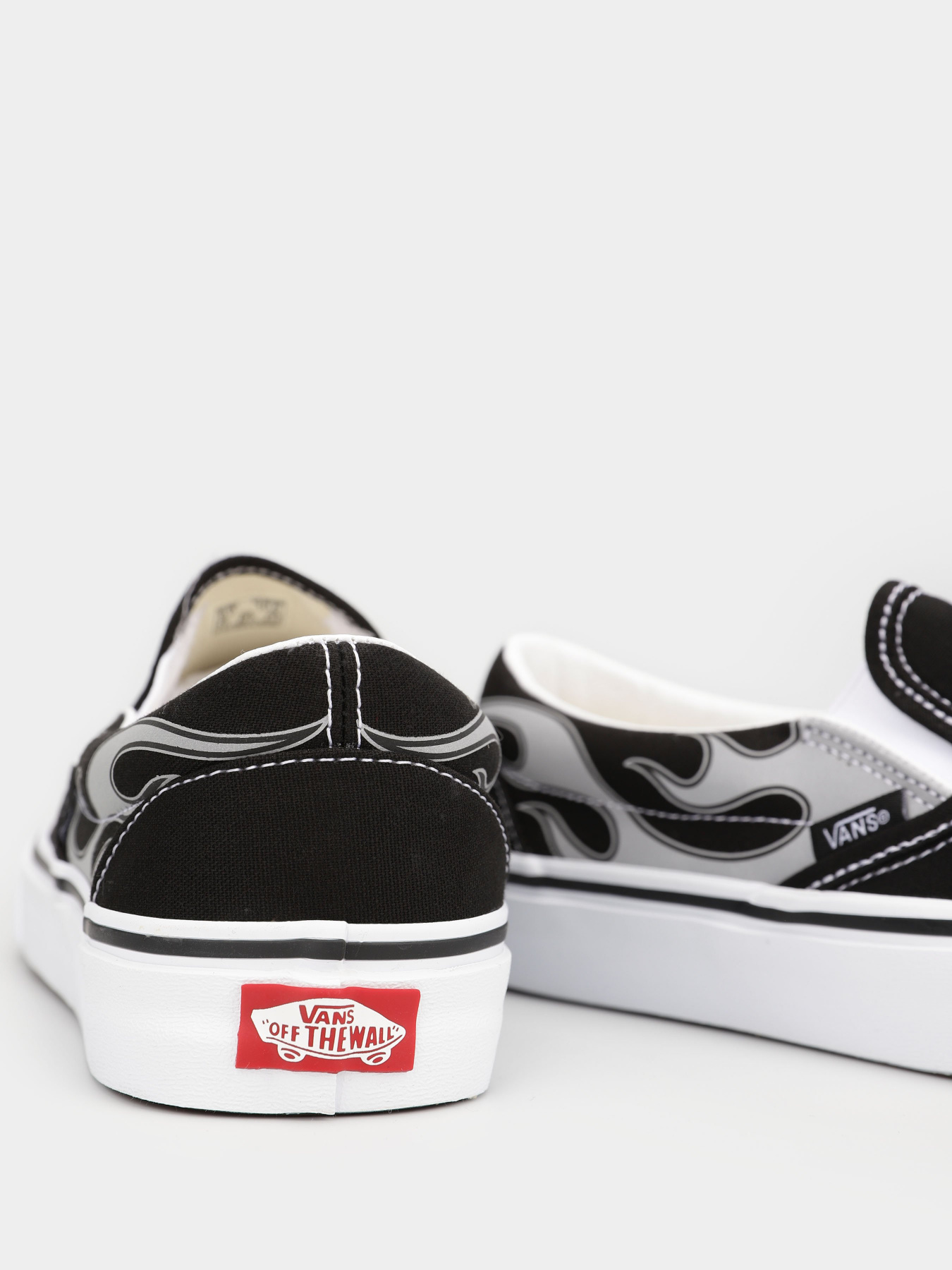 Слипоны Vans Classic Reflective Flame модель VN0A7Q5DBM81 Фото