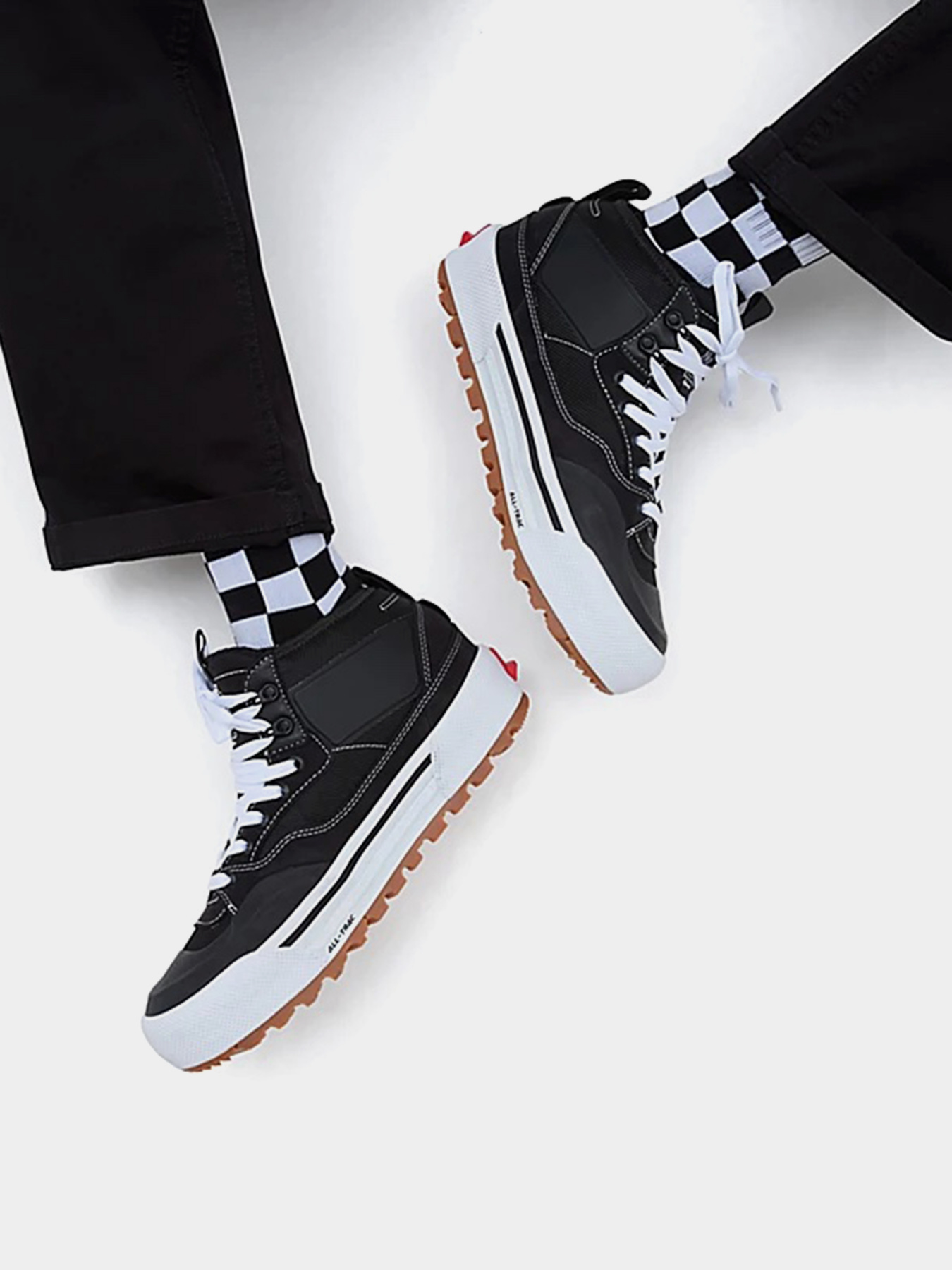 Черевики аутдор Vans Half Cab Gore-Tex MTE-4 модель VN0009QWBA21 Фото