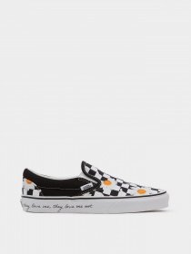 Слипоны Vans Love Me/Love Me Not Classic модель VN0A5JMHB0B1 Фото