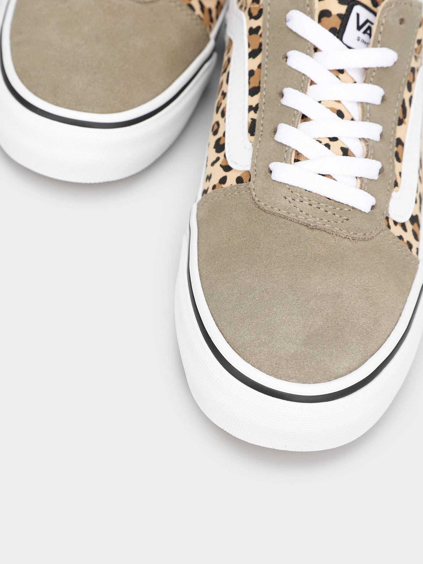 Кеди низькі Vans  WM Ward Deluxe модель VN0A3TLANWH1 Фото