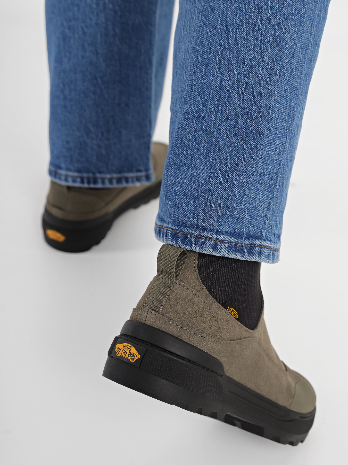 Челси Vans Colfax модель VN0A5HFABIQ1 Фото