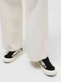 Кеды низкие Vans Style 36 Decon VR3 модель VN0007R22QT1 Фото