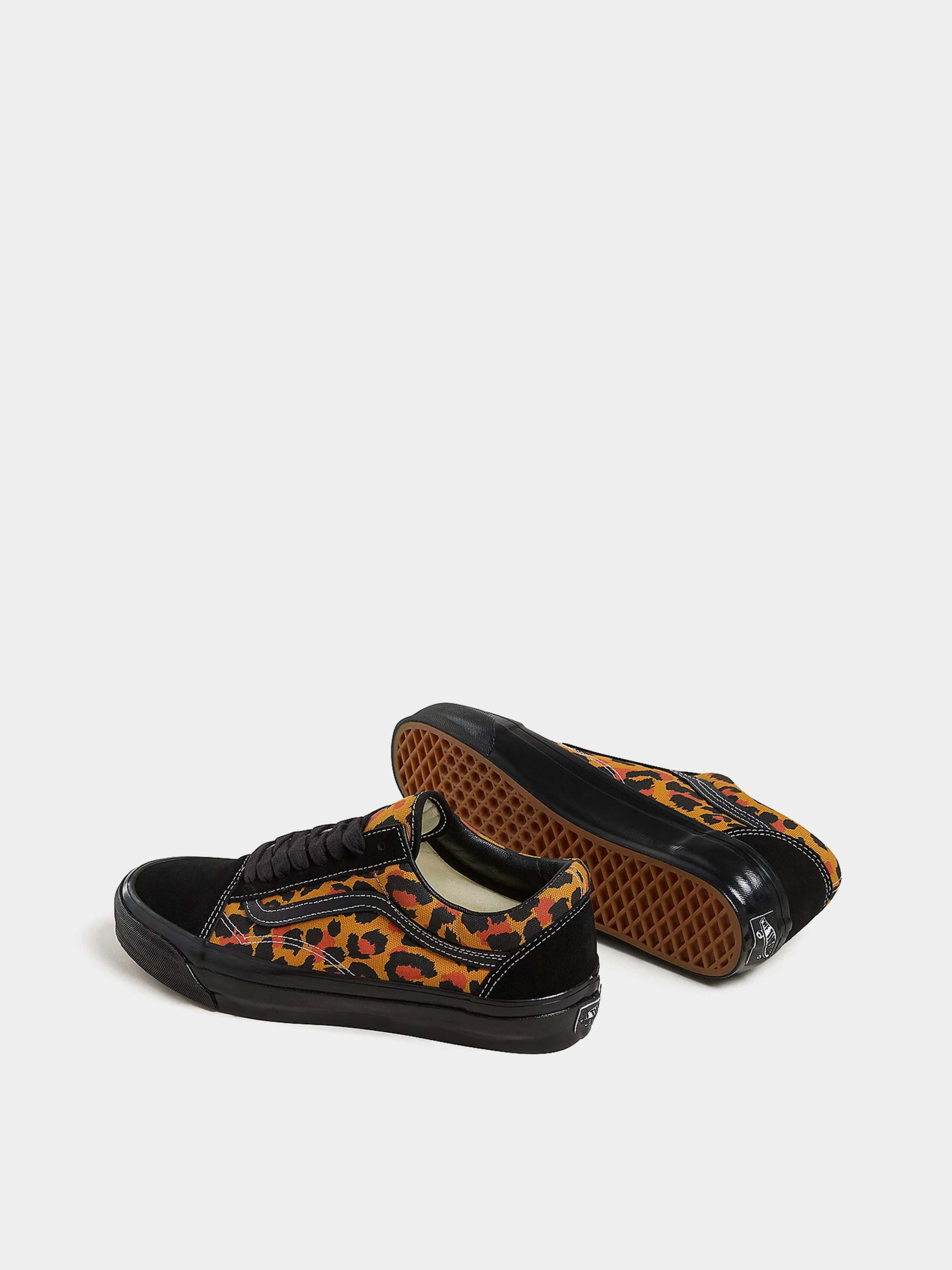 Кеди низькі Vans Premium Old Skool модель VN000D56BKA1 Кеди низькі Vans Premium Old Skool модель VN000D56BKA1 Фото