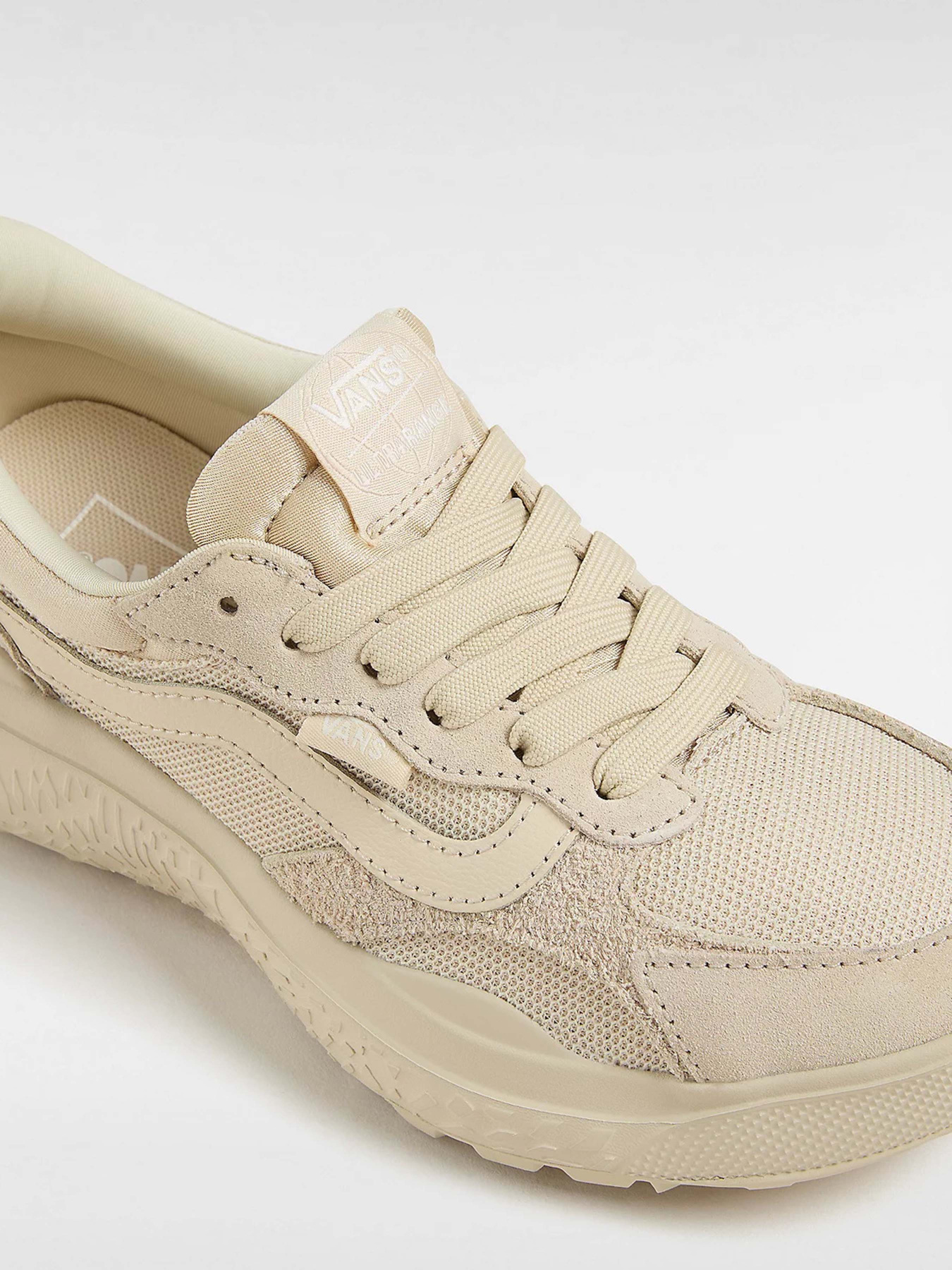 Кроссовки Vans MTE UltraRange Neo VR3 модель VN000CWECRM1 Фото