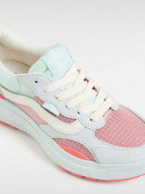 Кросівки Vans MTE Ultrarange Neo VR3 модель VN000CWE8871 Фото