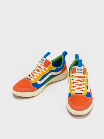 Кроссовки Vans модель VN0A4UWM51C1 Фото