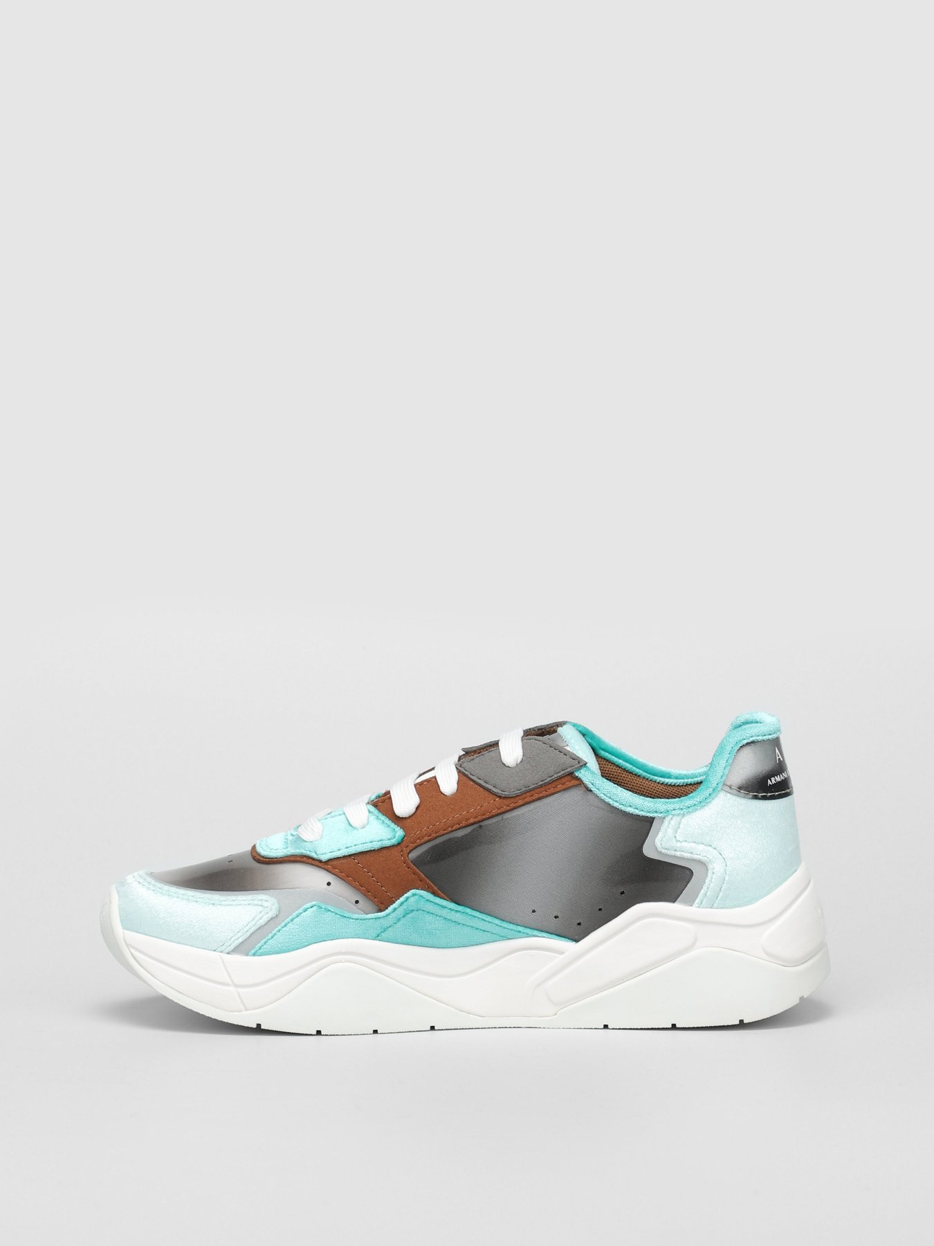 Кроссовки Armani Exchange модель XDX064-XV370-K550 Фото