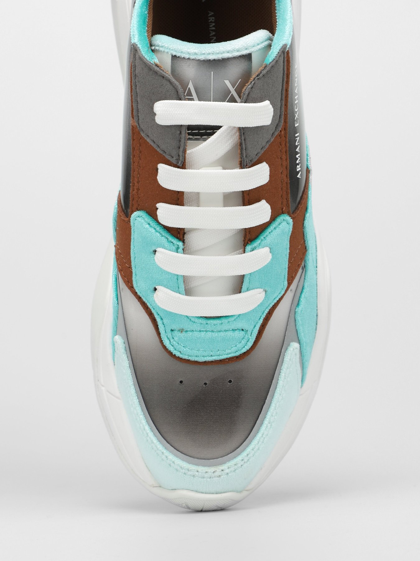 Кроссовки Armani Exchange модель XDX064-XV370-K550 Фото