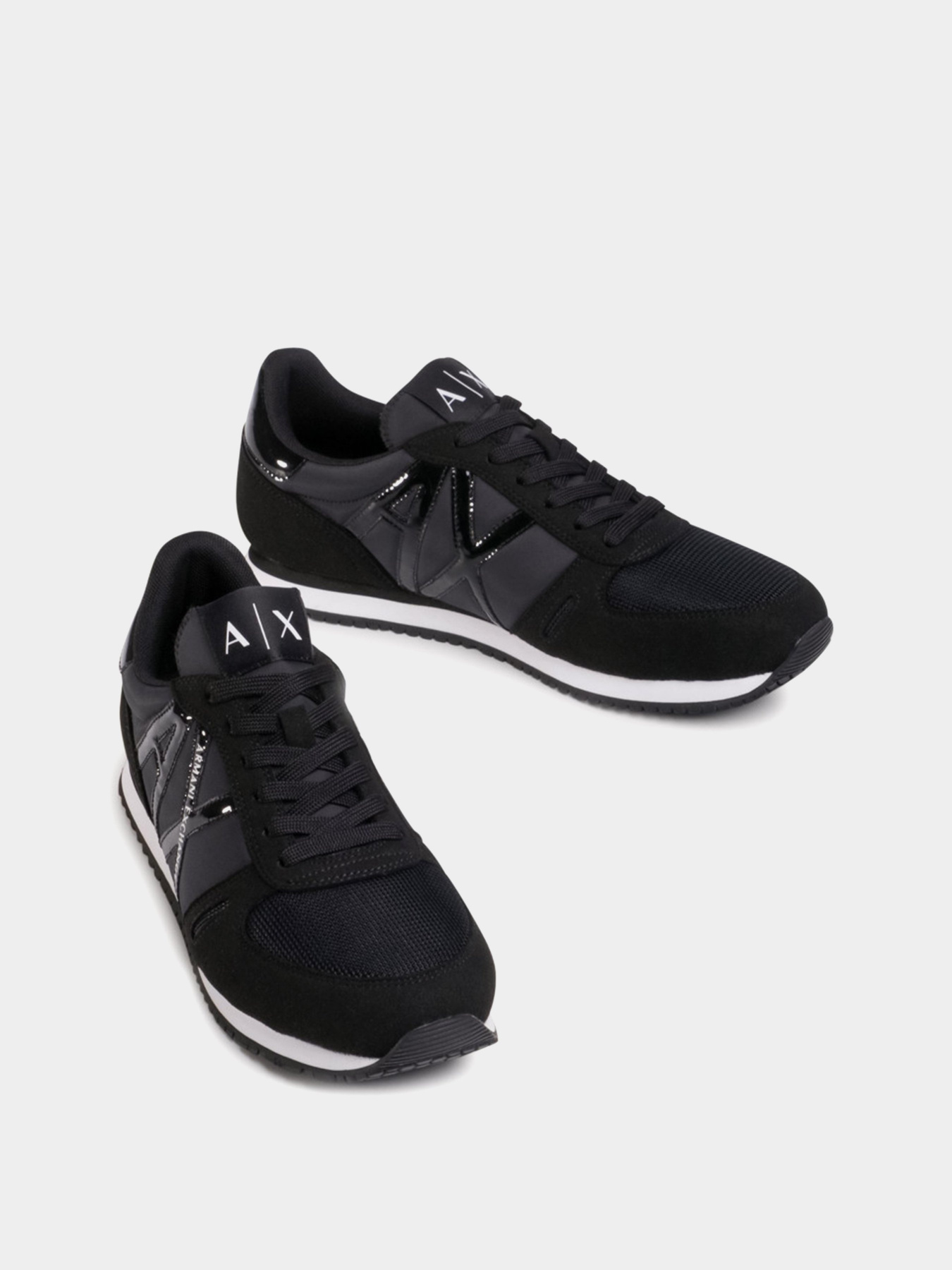 Кроссовки Armani Exchange модель XDX031-XCC62-00002 Фото