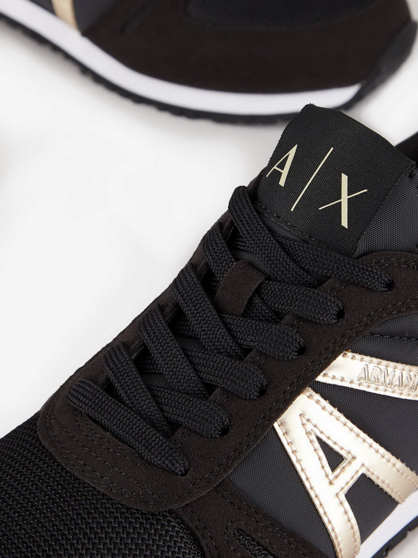 Кросівки повсякденні Armani Exchange модель XDX031-XV137-N692 Фото