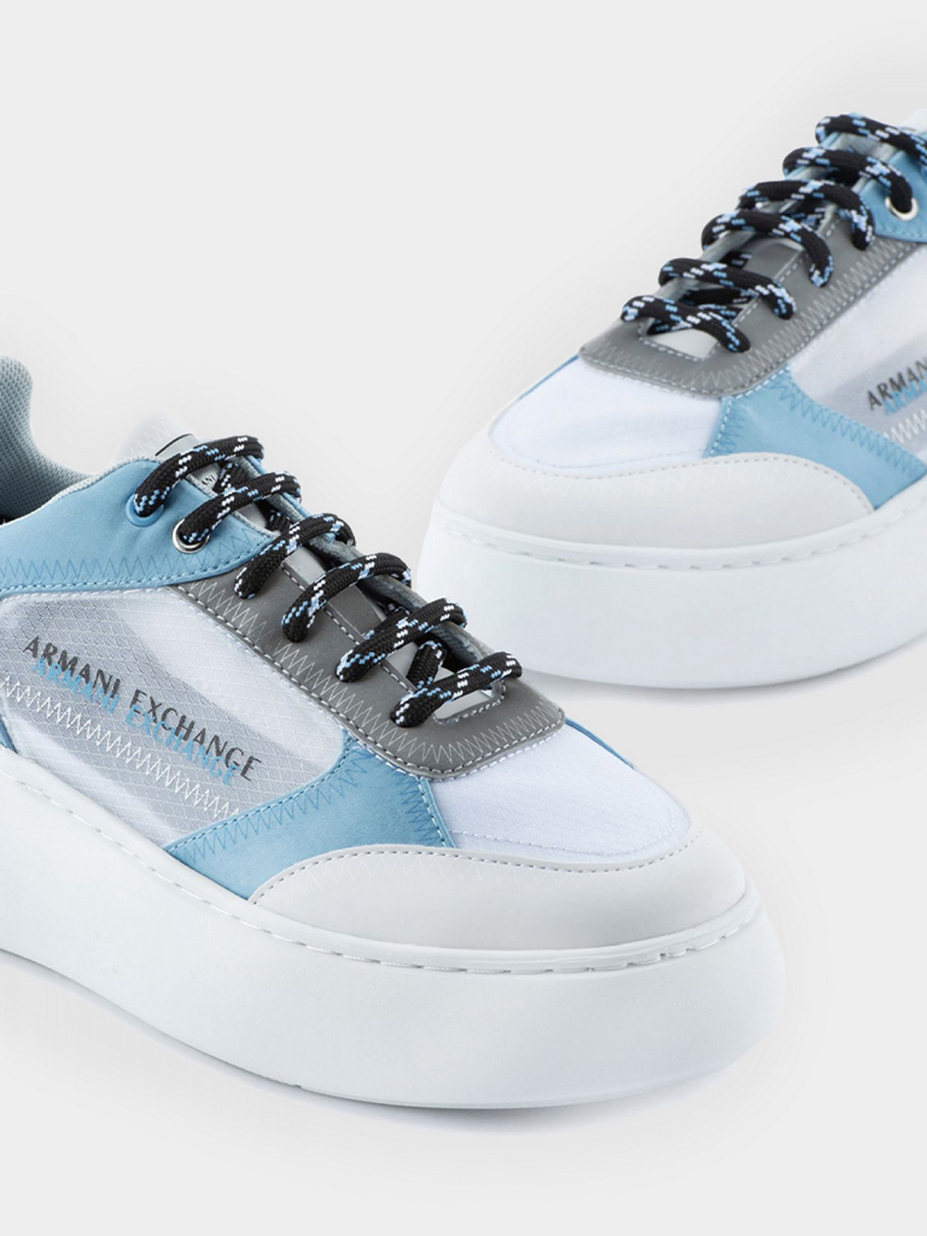 Кроссовки Armani Exchange модель XDX078-XV413-K714 Фото