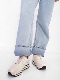 Кроссовки Armani Exchange модель XDX085-XV587-M801 Фото