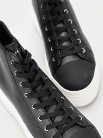 Ботинки Armani Exchange модель XDZ021-XV571-N642 Фото