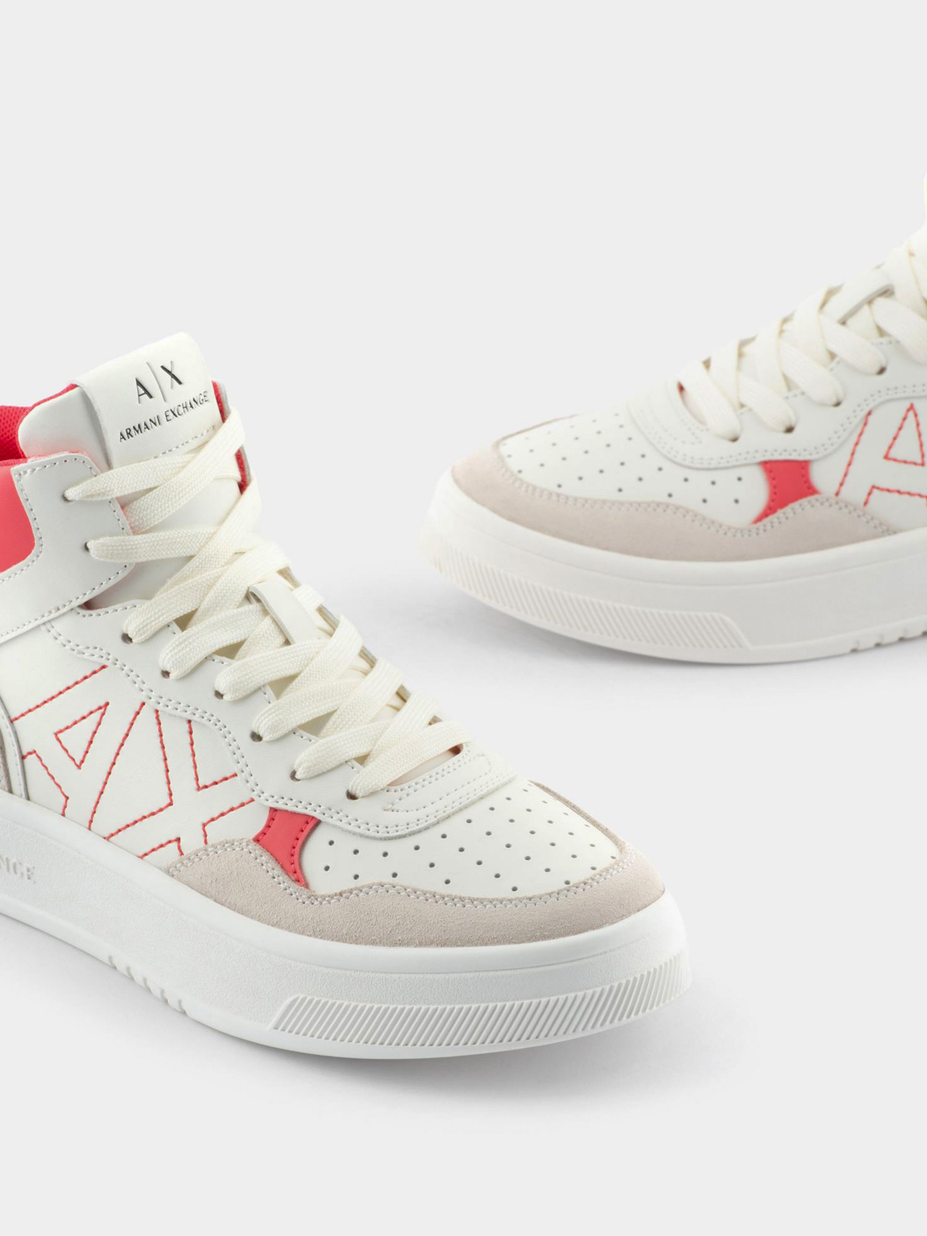 Кроссовки повседневные Armani Exchange модель XDZ024-XV579-K742 Фото