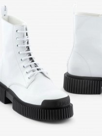 Ботинки Armani Exchange модель XDM005-XV628-00001 Фото