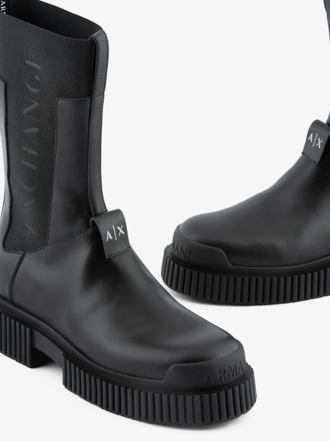 Ботинки Armani Exchange модель XDN025-XV630-00002 Фото