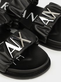 Шлепанцы Armani Exchange модель XDP040-XV705-N763 Фото