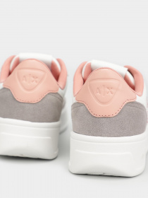 Кроссовки Armani Exchange модель XDX103-XV579-K643 Фото