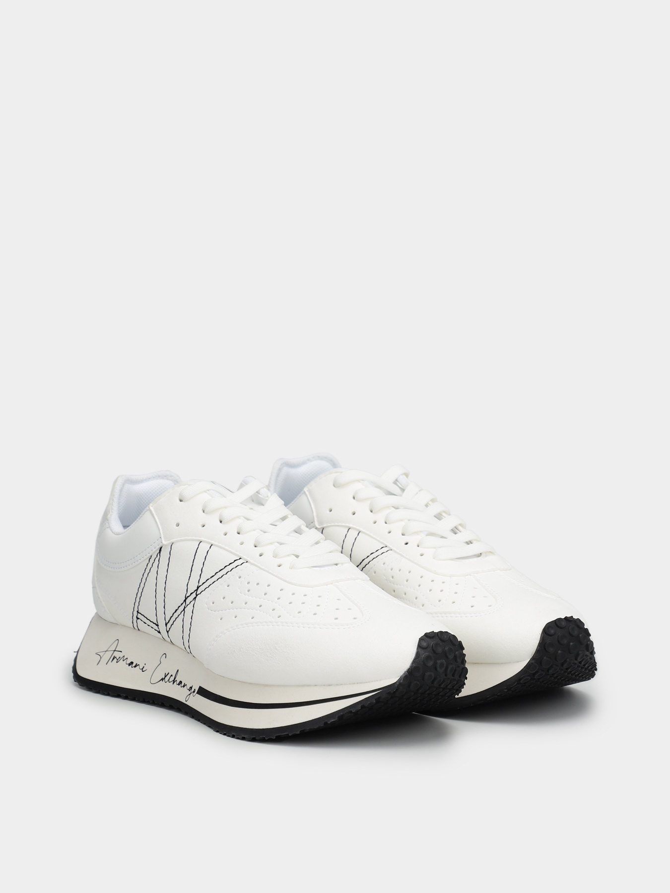 Кроссовки Armani Exchange модель XDX121-XV709-N582 Фото