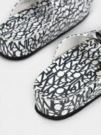 Шльопанці Armani Exchange модель XDP031-XV683-Q491 Фото