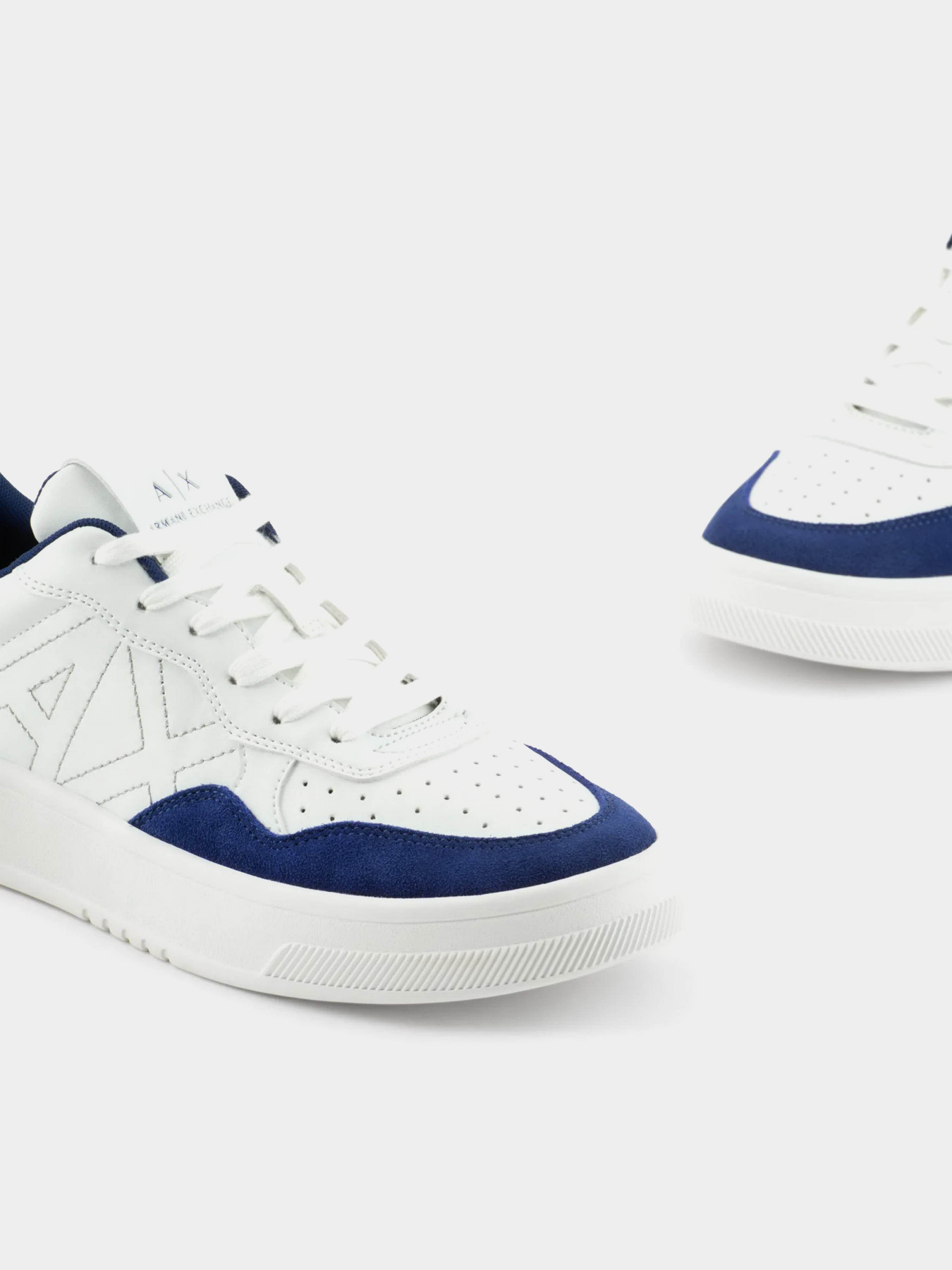 Кеды низкие Armani Exchange модель XDX103-XV579-S930 Фото