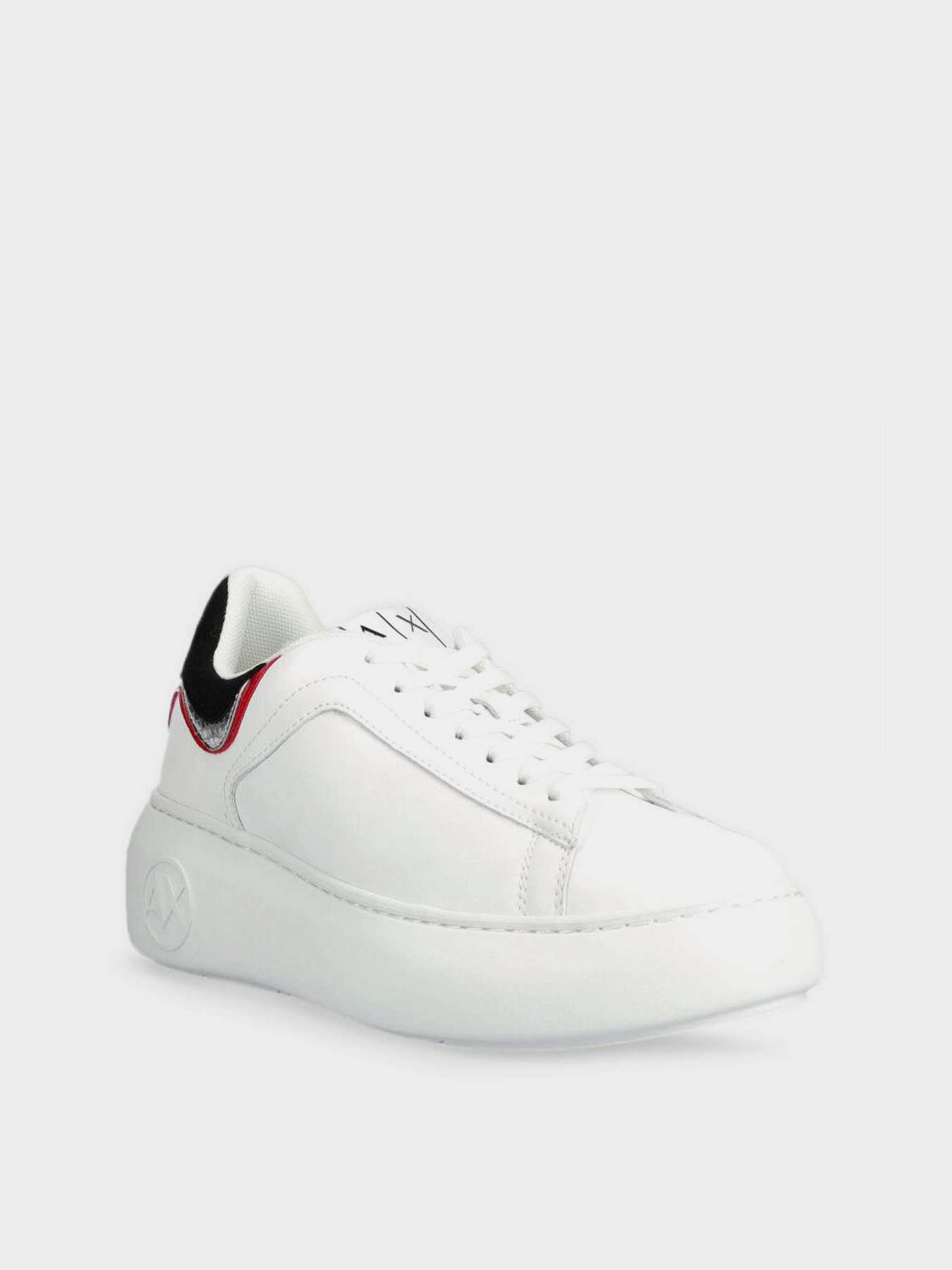 Кроссовки Armani Exchange модель XDX108-XV731-S052 Фото