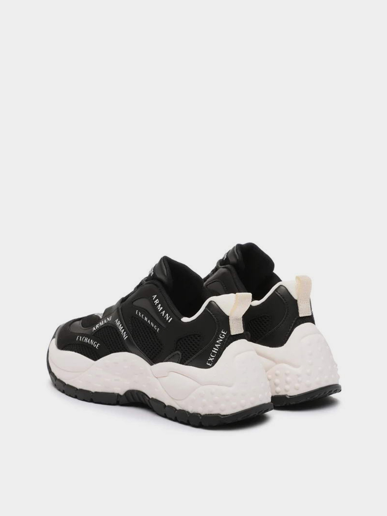 Кросівки повсякденні Armani Exchange модель XDX120-XV739-00002 Фото