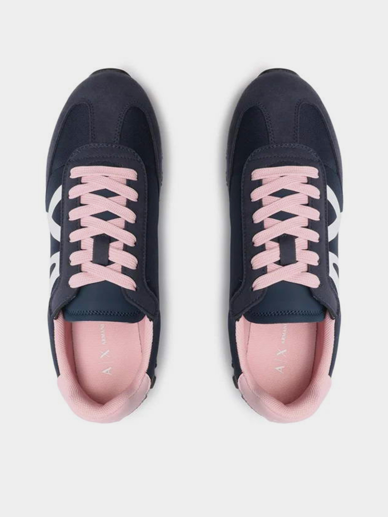 Кроссовки Armani Exchange модель XDX138-XV732-S936 Фото