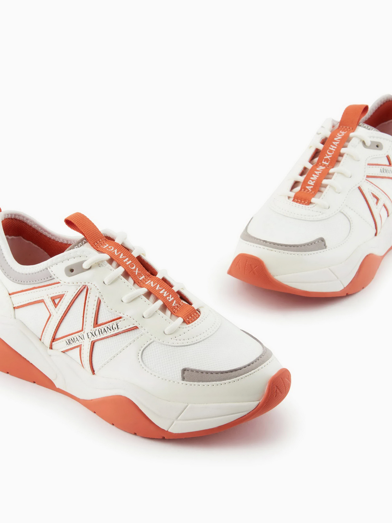 Кросівки Armani Exchange Essential Модель XDX039-XV311-K529 Фото