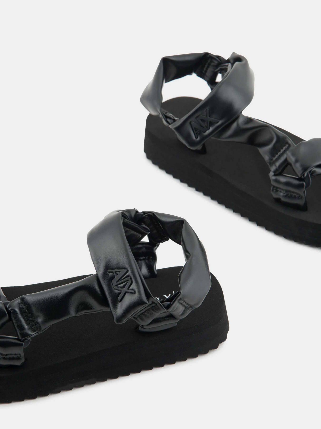 Сандалії Armani Exchange модель XDP044-XV841-00002 Фото