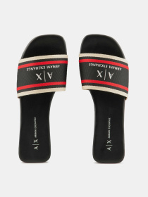 Шлепанцы Armani Exchange модель XDP045-XV842-00002 Шлепанцы Armani Exchange модель XDP045-XV842-00002 Фото