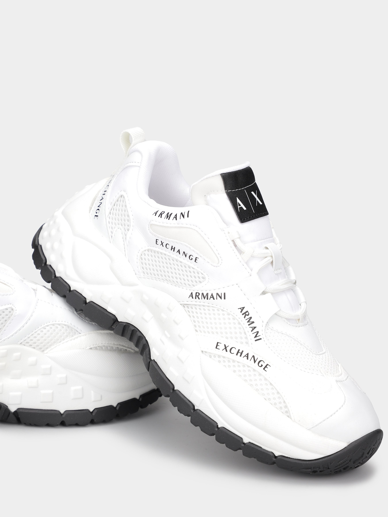 Кросівки повсякденні Armani Exchange модель XDX120-XV708-T802 Фото