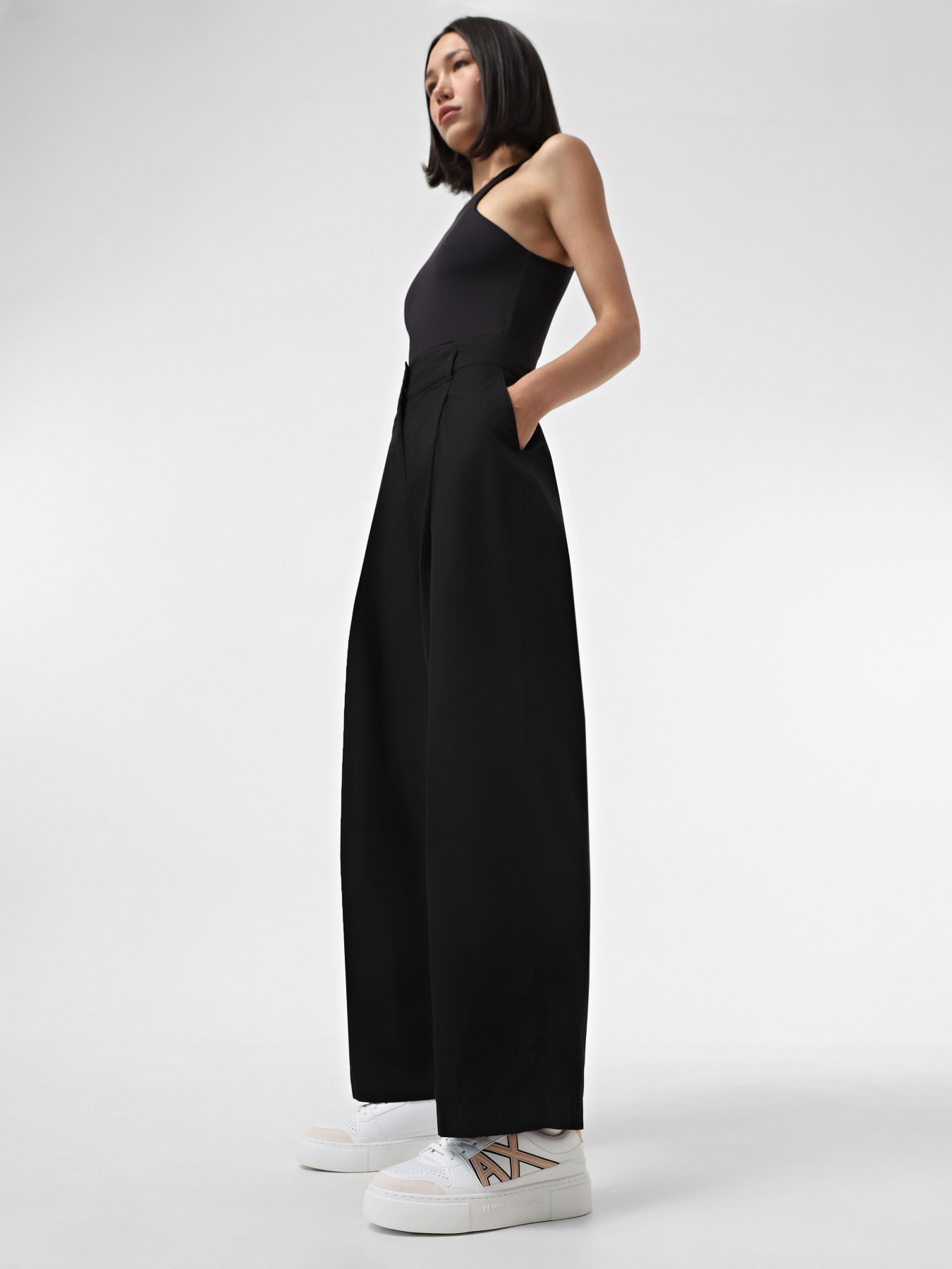 Кроссовки Armani Exchange модель XDX147-XV830-K722 Фото