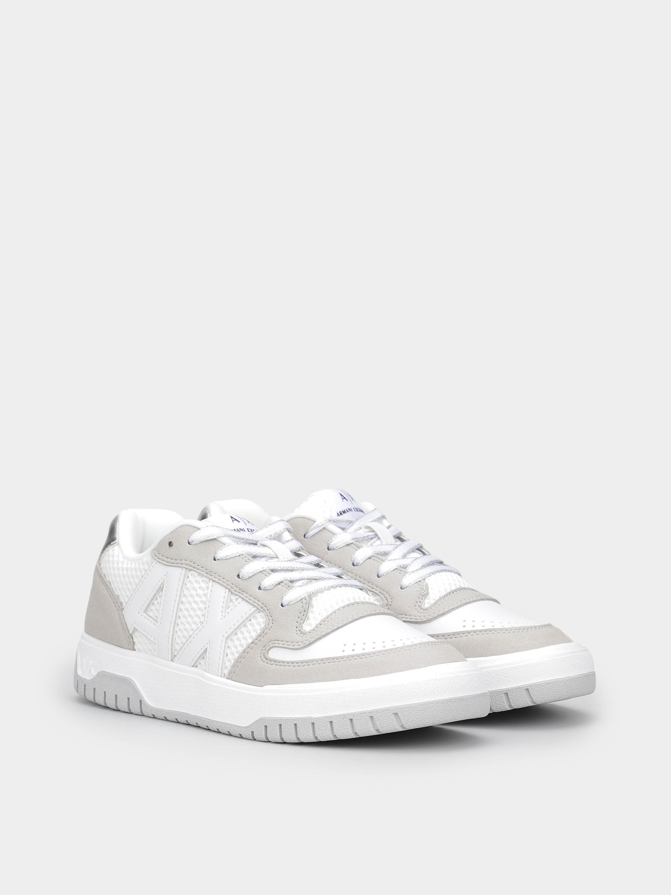 Кроссовки Armani Exchange модель XDX150-XV831-T796 Фото