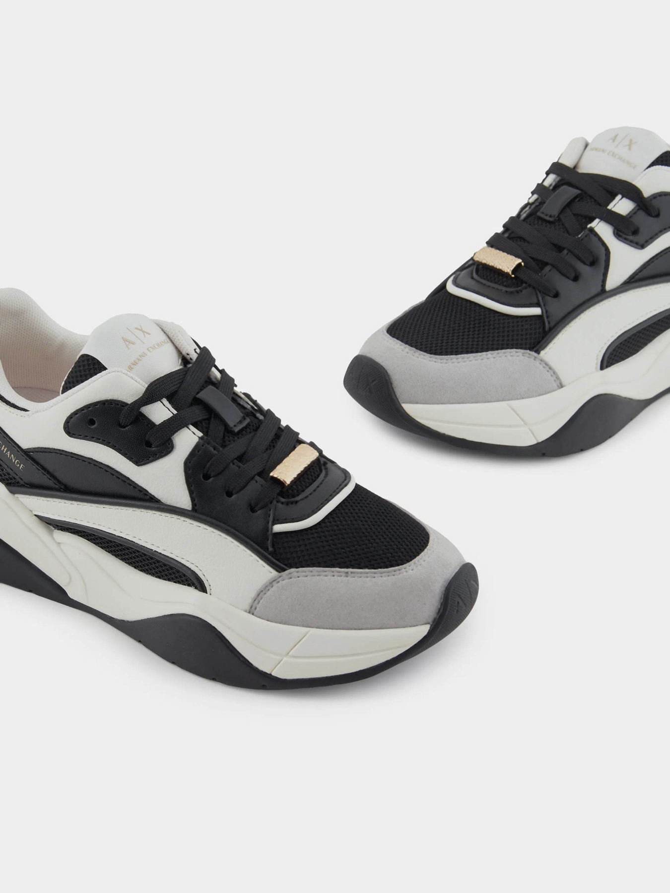 Кросівки повсякденні Armani Exchange модель XDX170-XV896-N814 Кросівки повсякденні Armani Exchange модель XDX170-XV896-N814 Фото