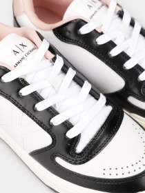 Кроссовки повседневные Armani Exchange модель XDX149-XV765-K488 Кроссовки повседневные Armani Exchange модель XDX149-XV765-K488 Фото