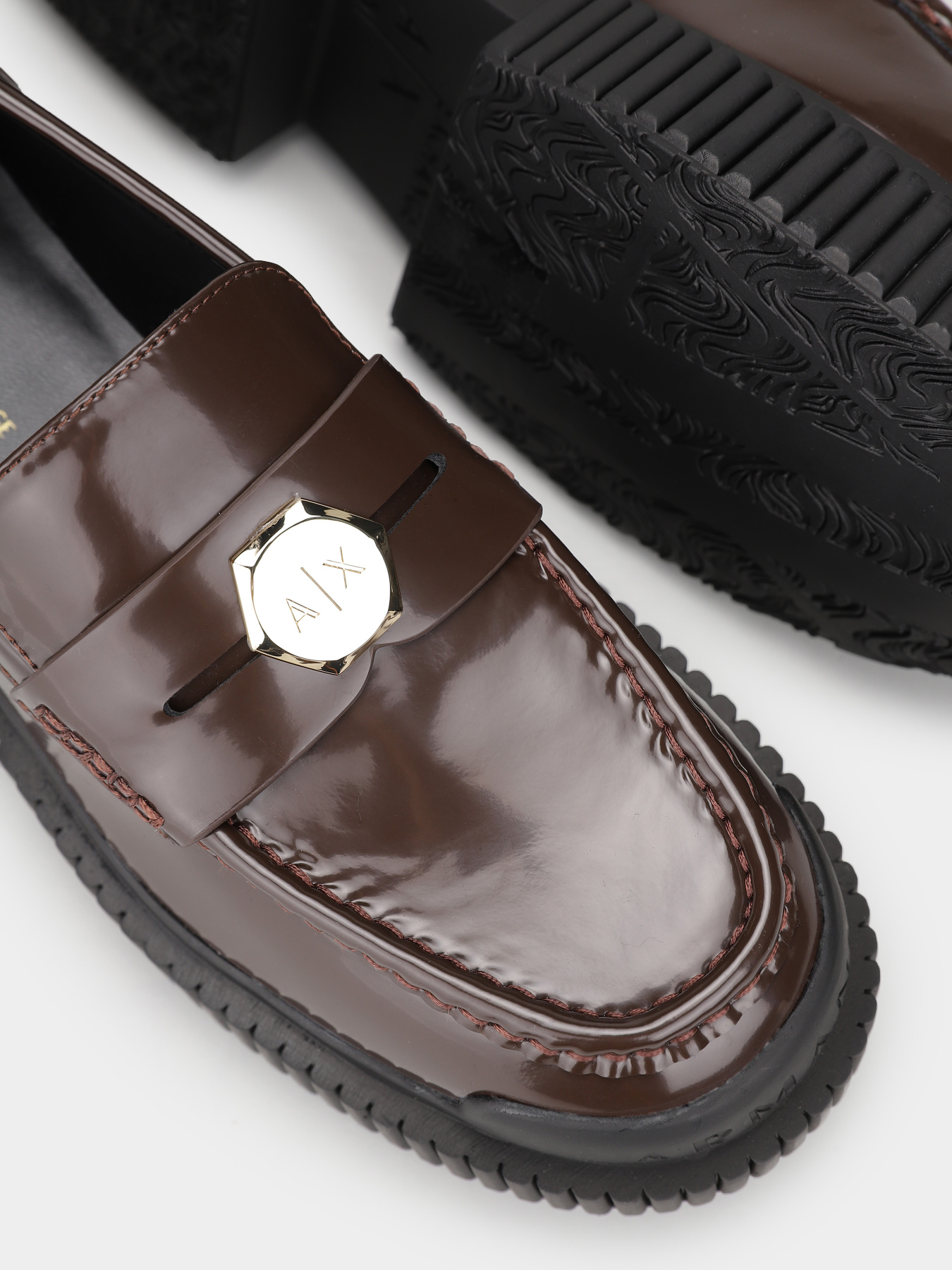 Лоферы Armani Exchange модель XDA005-XV878-01800 Фото