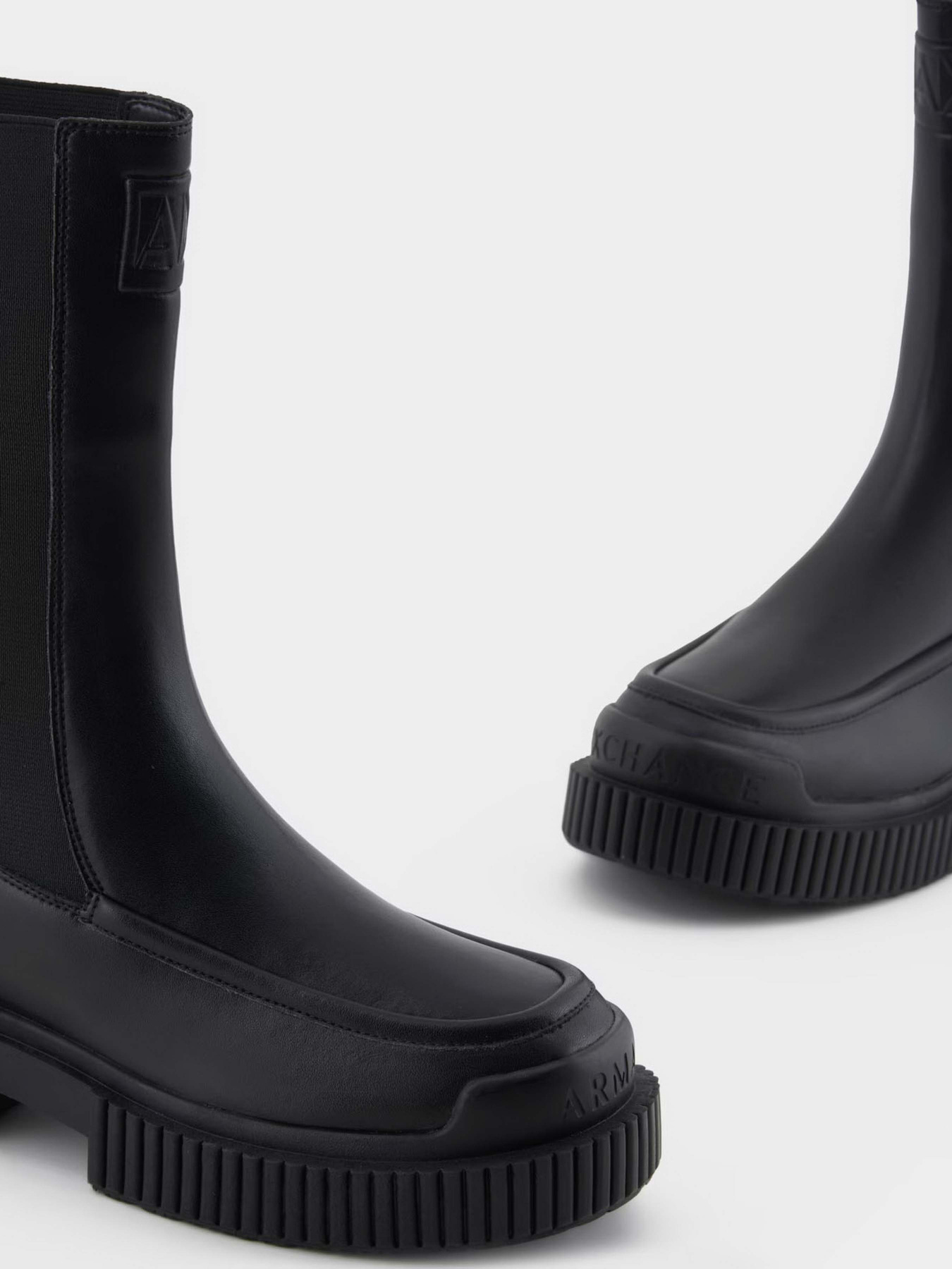 Сапоги Armani Exchange модель XDN033-XV875-00002 Фото