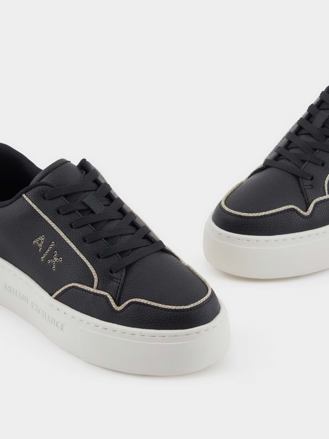 Кросівки Armani Exchange Модель XDX160-XV888-T780 Фото