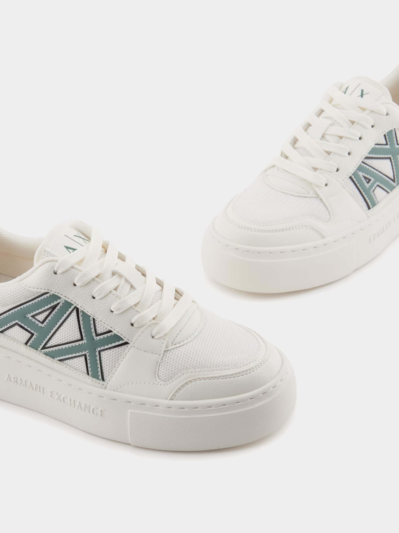 Кроссовки повседневные Armani Exchange модель XDX178-XV929-U604 Фото