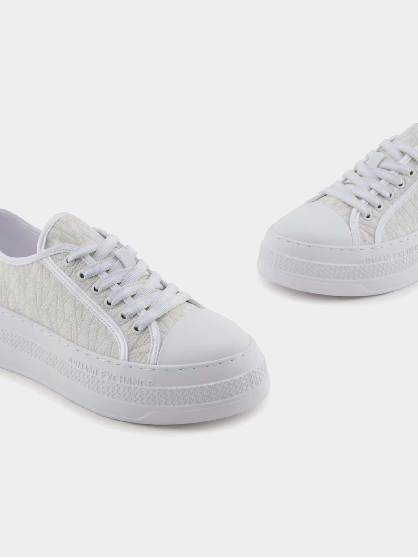 Кеды низкие Armani Exchange модель XDX180-XV931-U606 Фото