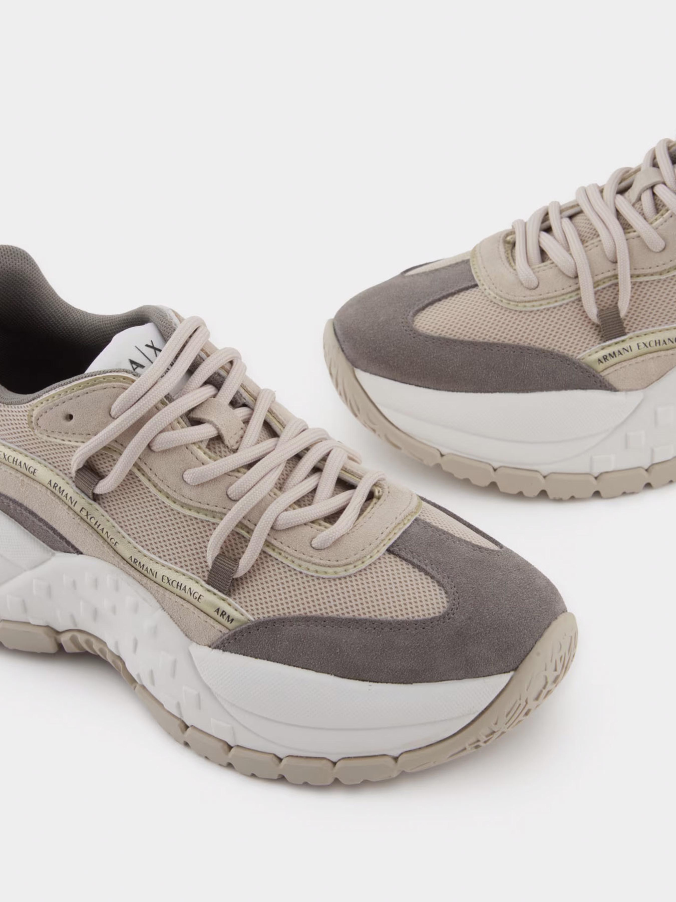 Кроссовки Armani Exchange модель XW001627-AF17447-M1176 Фото