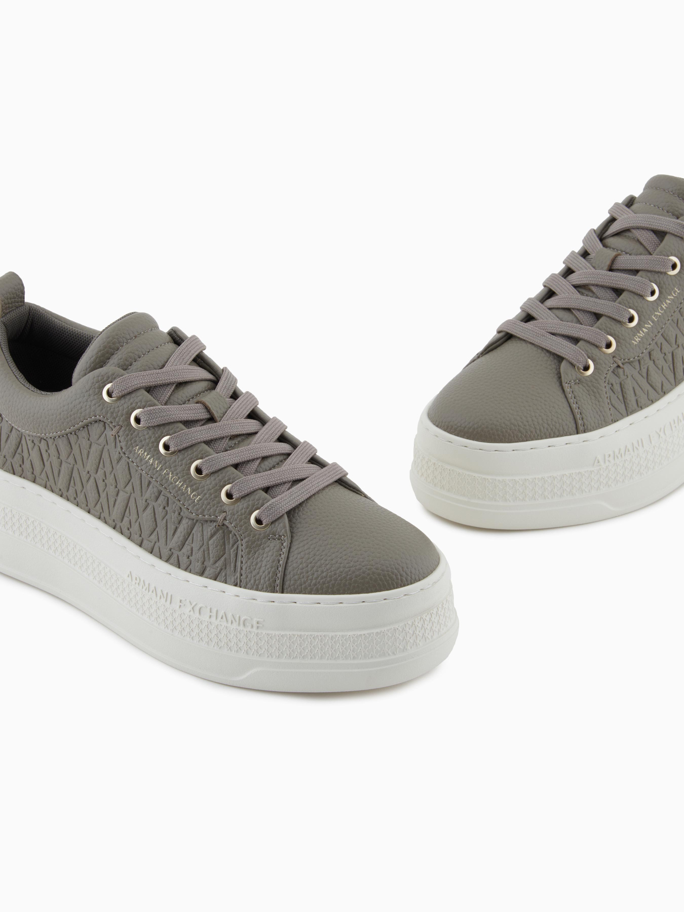 Кеды низкие Armani Exchange модель XW001630-AF17351-U6242 Фото
