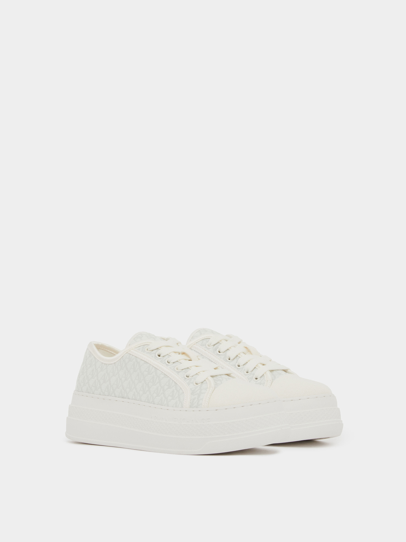 Кеди низькі Armani Exchange модель XW002786-AF23055-M0107 Фото