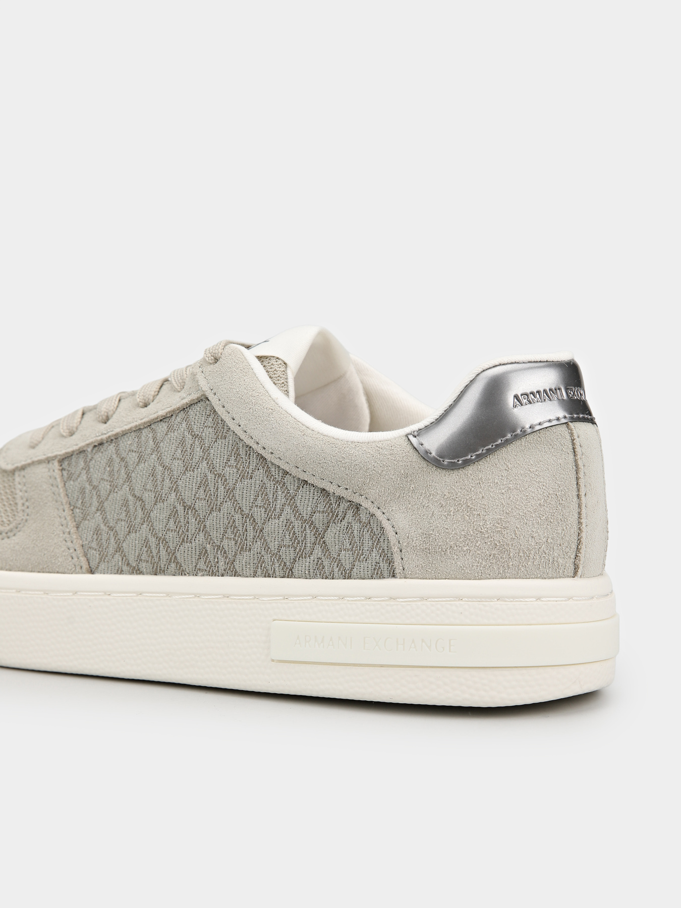 Кеды Armani Exchange модель XW002783-AF25162-MZ725 Фото