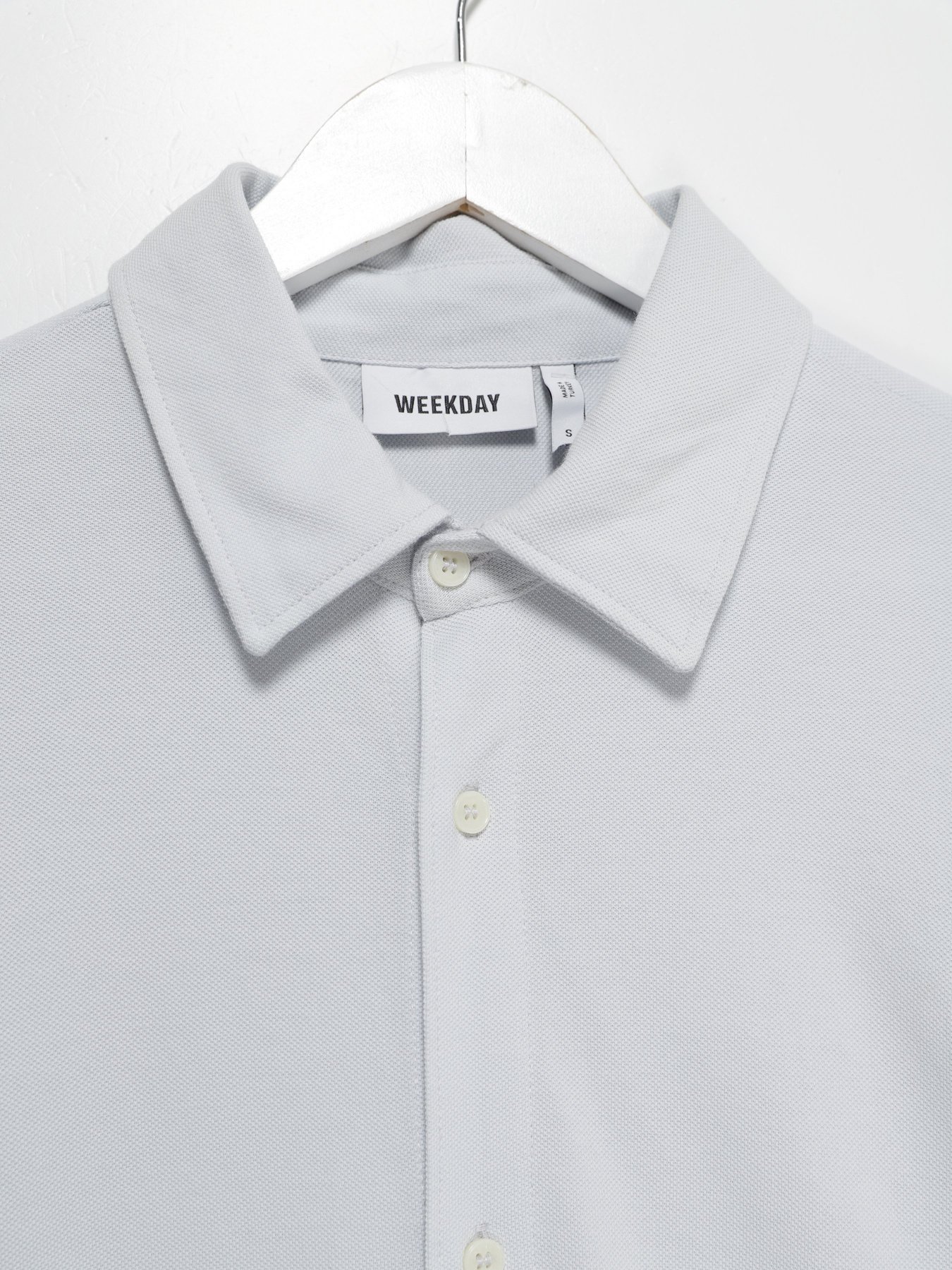 Сорочка повсякденна Weekday модель 0898220_с.блакитний Фото