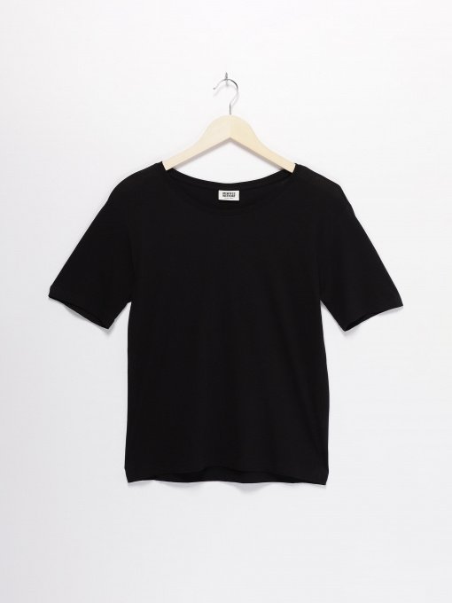 Футболка Weekday модель 0313728_чорний Фото