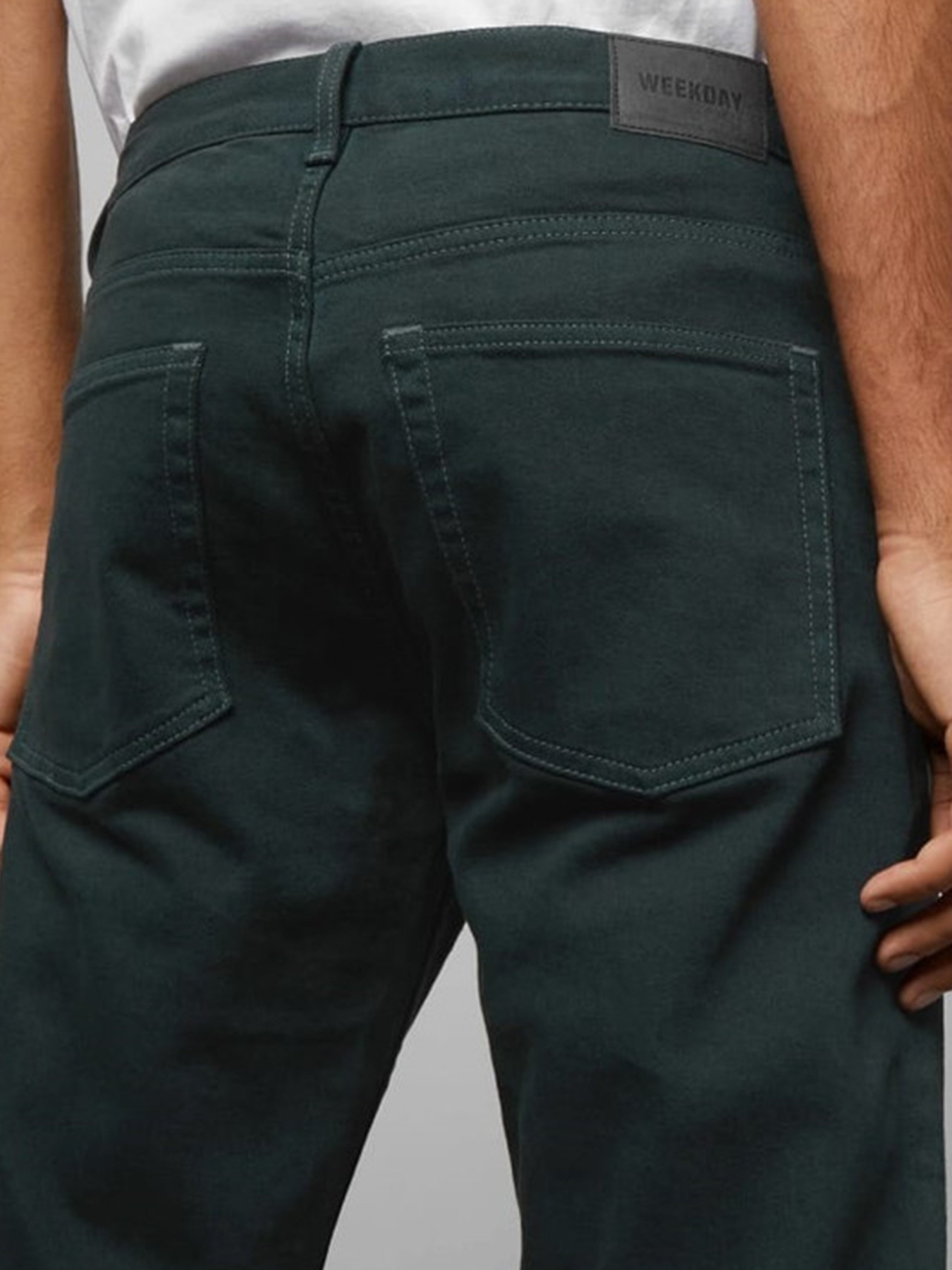 Прямые джинсы Weekday модель 0782715_т.синій Фото